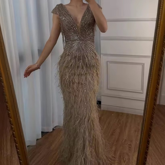 Elegant Gold Beaded Prom Gown with Feather Details BRAND NEW - Picture 5 of 17